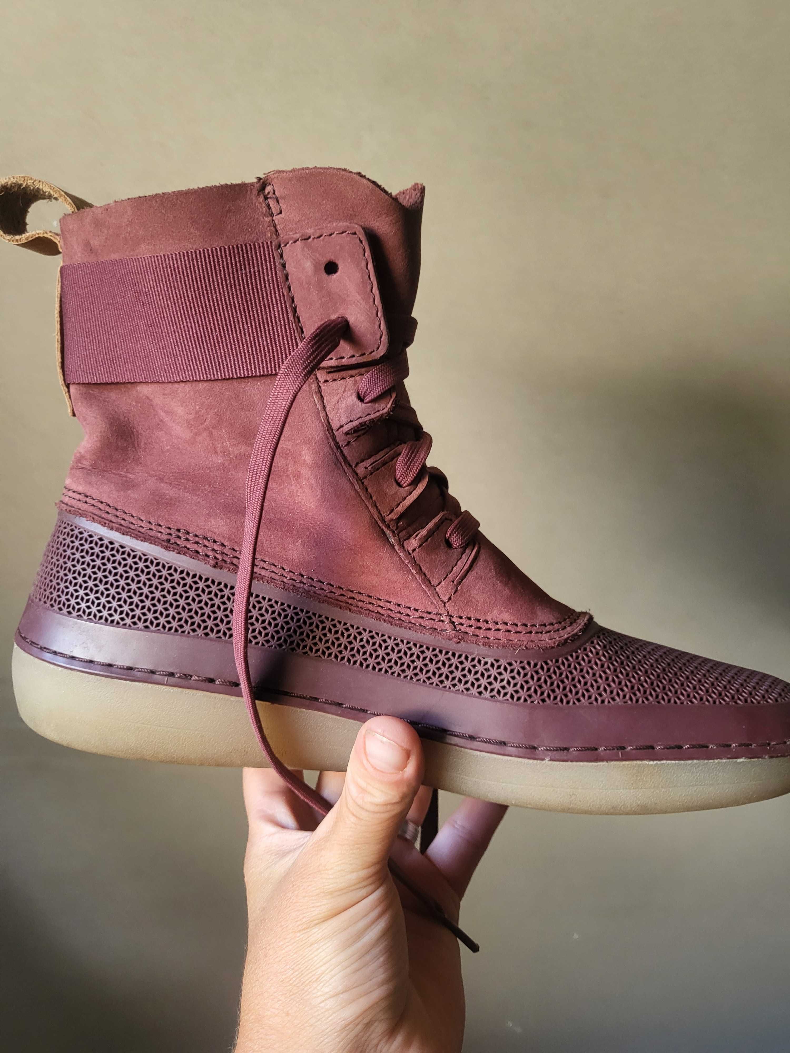 Ghete piele Clarks dama