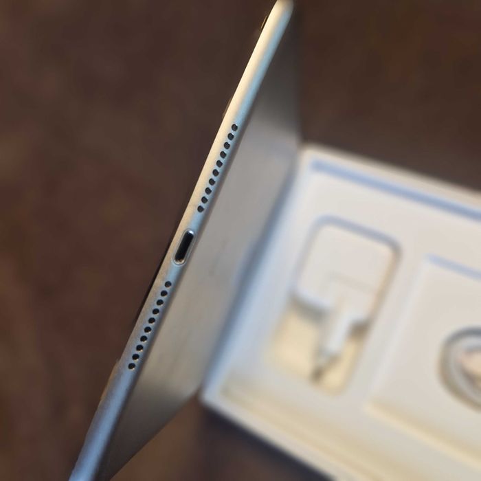 iPad mini 4 128 GB WiFi + 4G