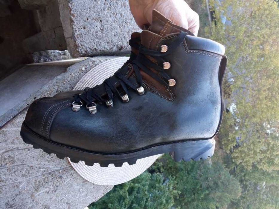 Bocanci piele Minerva, mar. 45 (29½ cm)