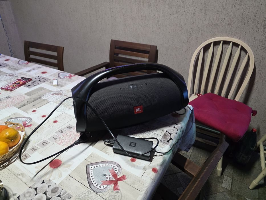 JBL BOOMBOX  originală