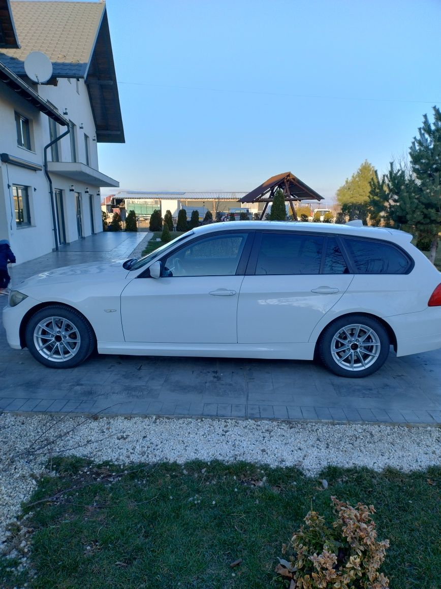 BMW 320d 184 cp 2011