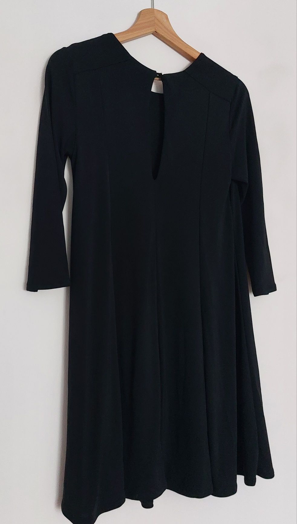 Rochie neagra BERSHKA mas M