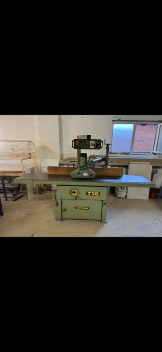 FREZA Cu Ax Vertical