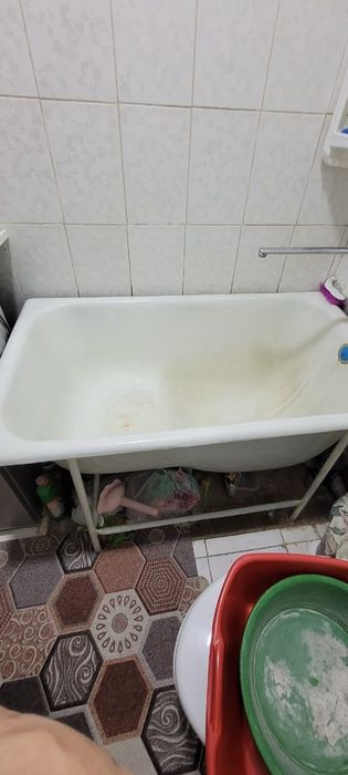 Чугунная ванна в хорошем состоянии. Бу