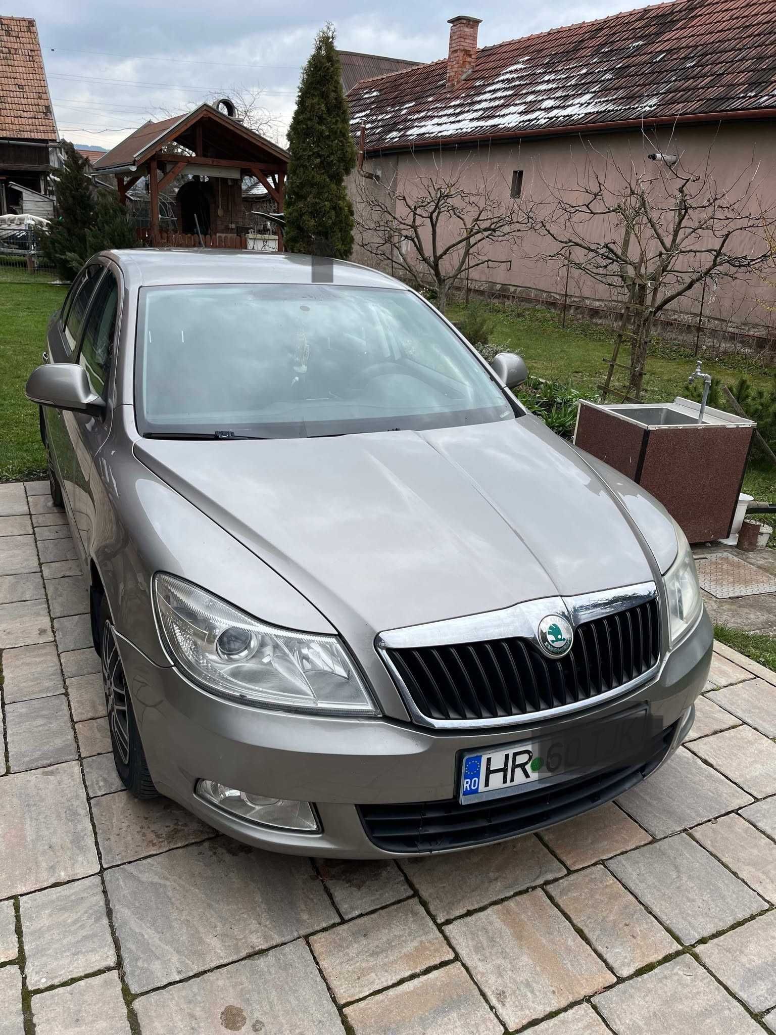 Vand Skoda Octavia 1,6 benzina