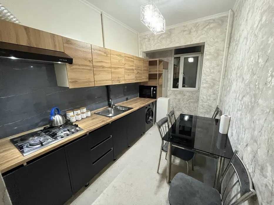 Чилонзор/Чиланзарский/Фархадский базар 3/1/4 827*