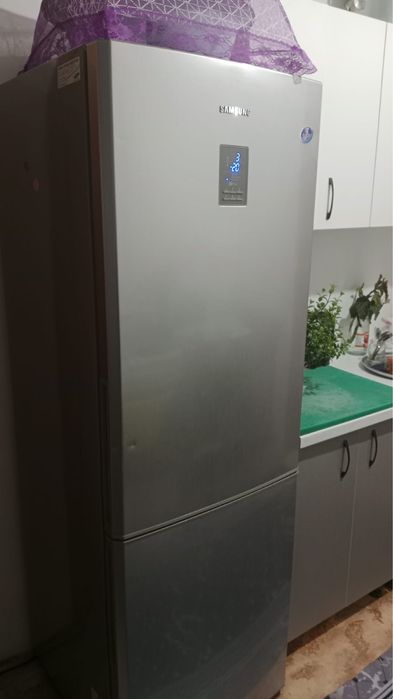 Холодильник хорши состояний