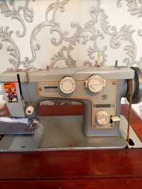 Продается ножная швейная машина "Подольск-142"
