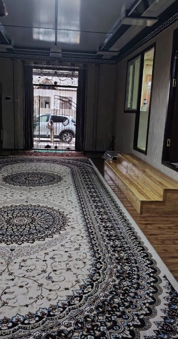 Бектемир р.Фуд Сити томонда 3 хонали  ховли ижарага берилади