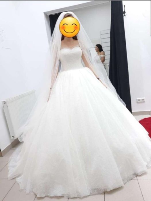 Vând rochie de mireasă noua!