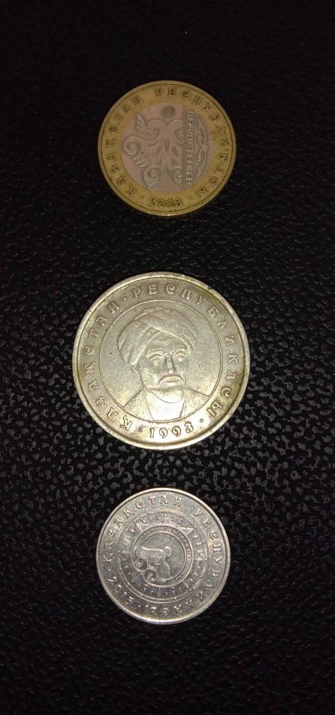 Продам юбилейный монеты Казахстана