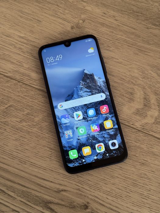 Продам Redmi note 8 (64gb) в отличном состояние