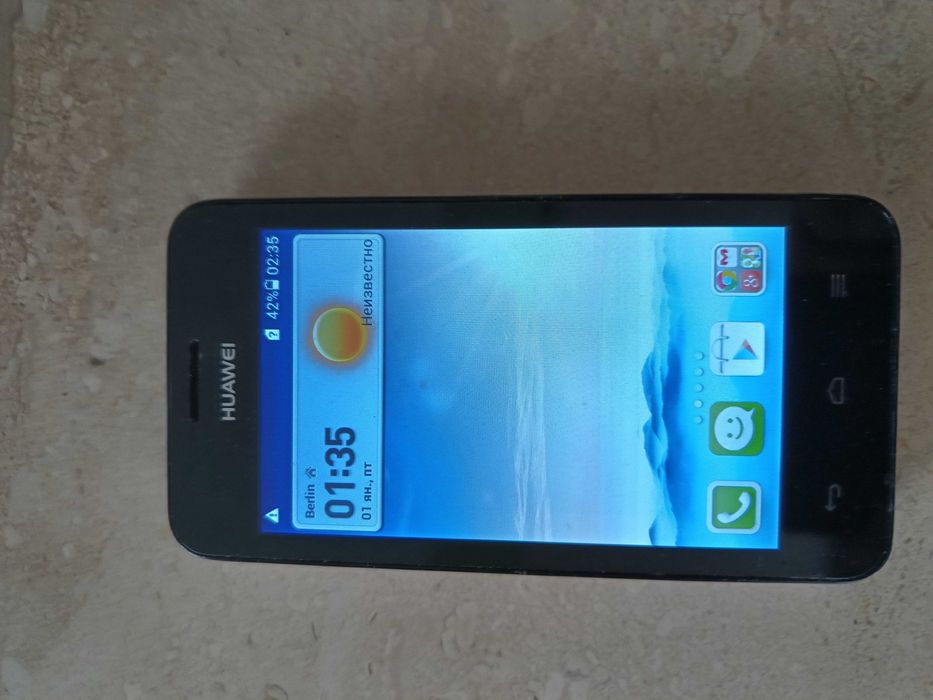 Продавам Смарт Телефон HUAWEI-Y330