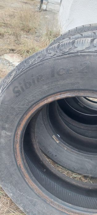 Продам  б/у шины