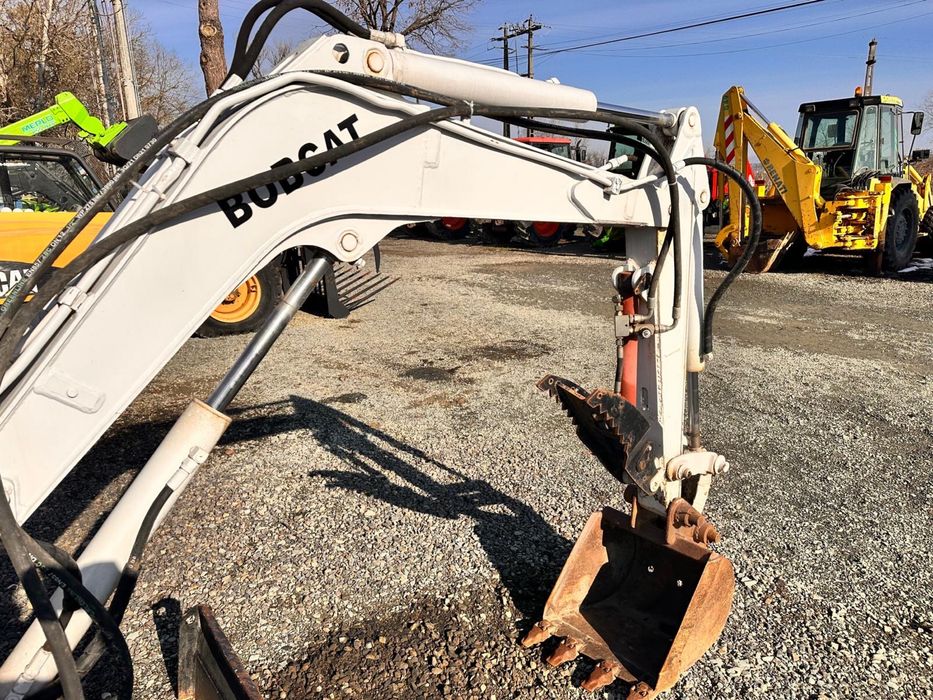 Miniexcavator x225