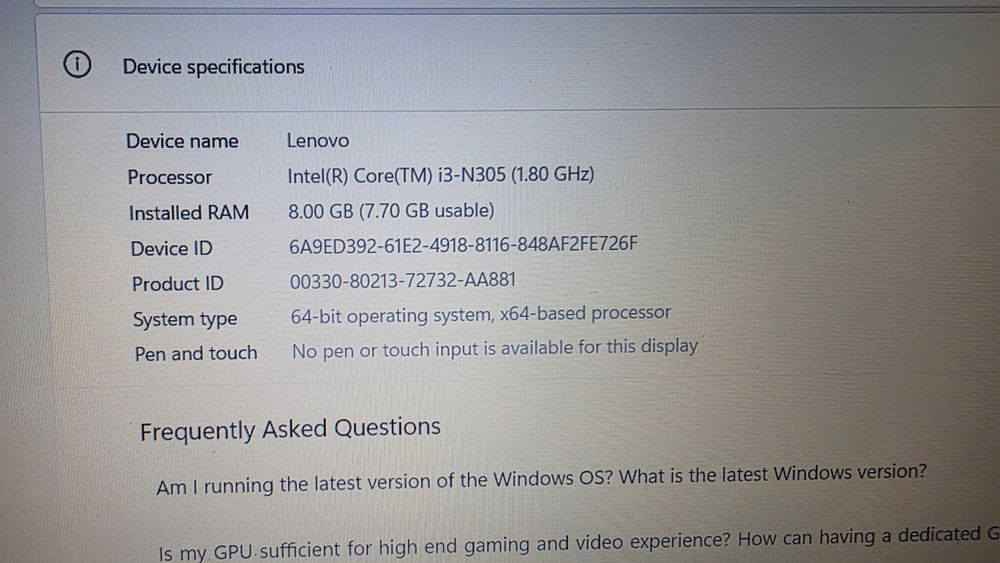 Лаптоп LENOVO IdeaPad Slim 3 15IAN8, 20 месеца - гаранция