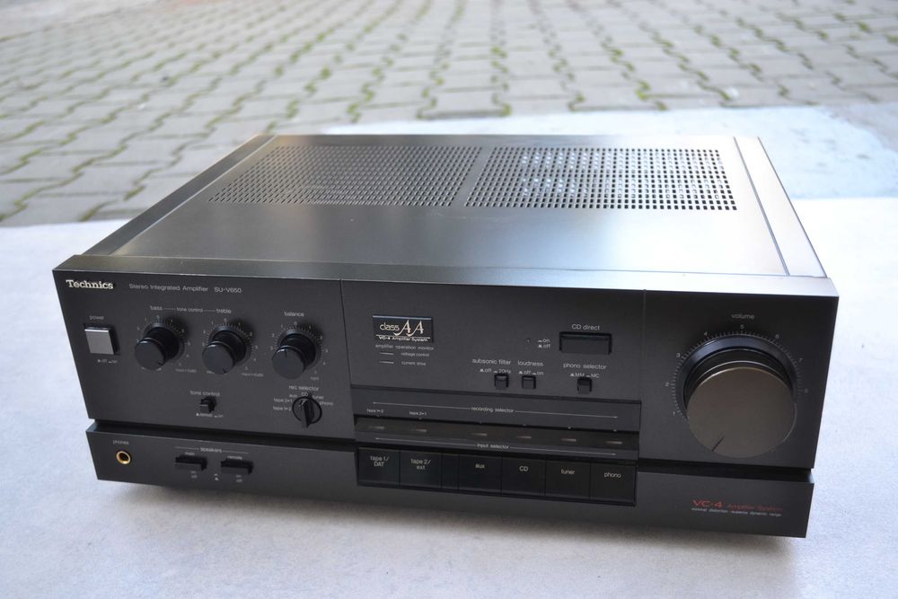 Amplificator Technics SU V 650