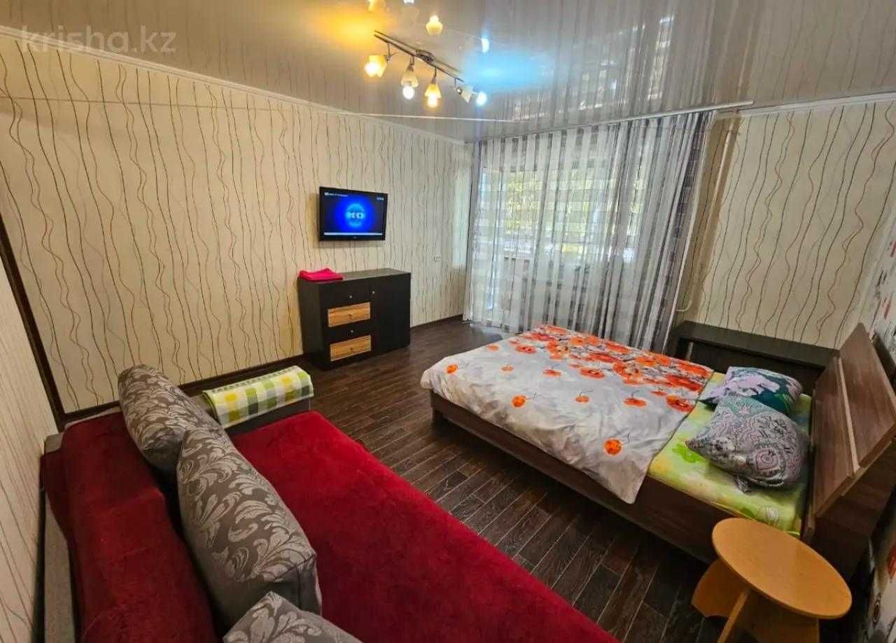 Сдам 1 ком кв , как вариант 1 чел на длит срок , в усть-каменогорске