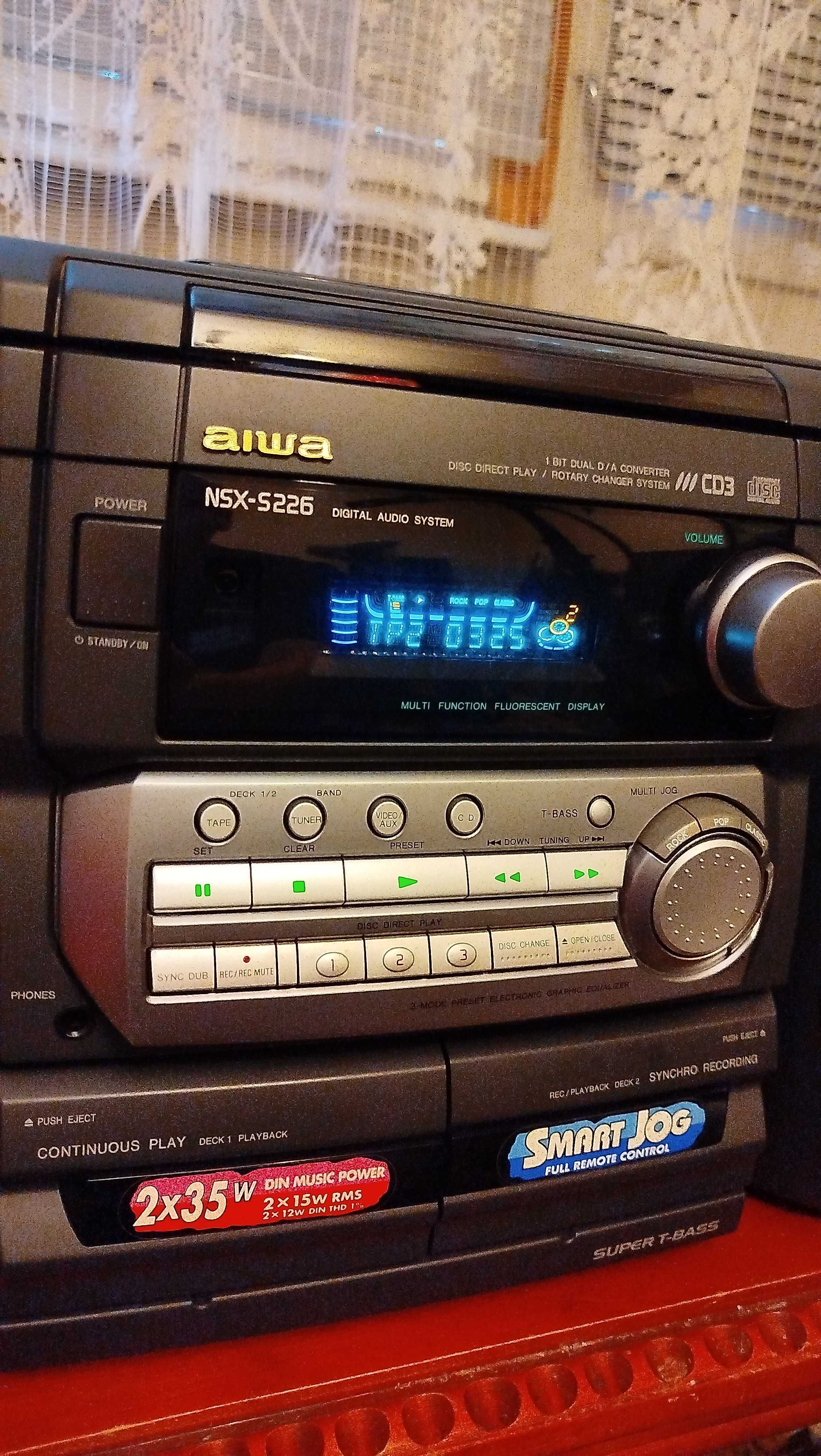 Combina audio Aiwa  nsx s226 cu boxe..sau schimb cu videorecorder vhs