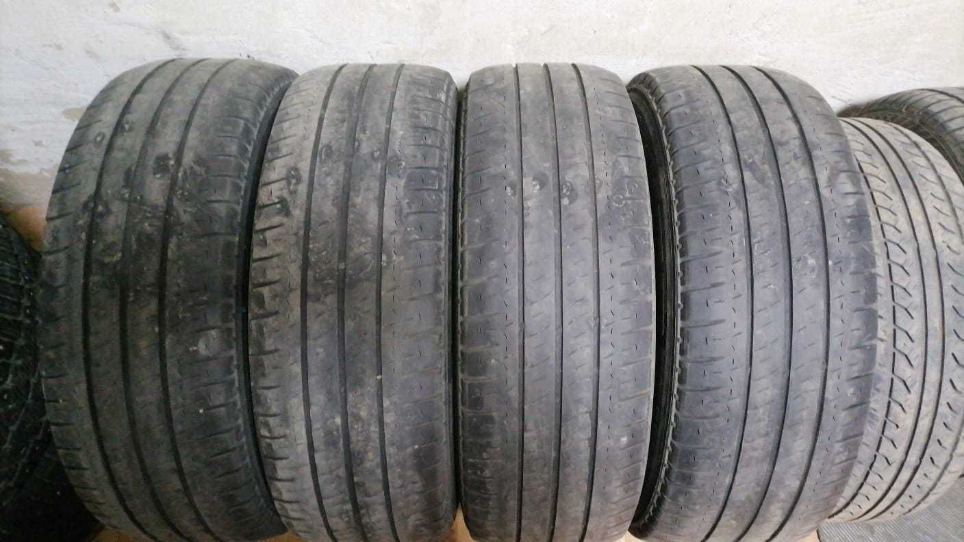 Michelin  баллоны, в количестве 4 шт. 225/70 R 15 C