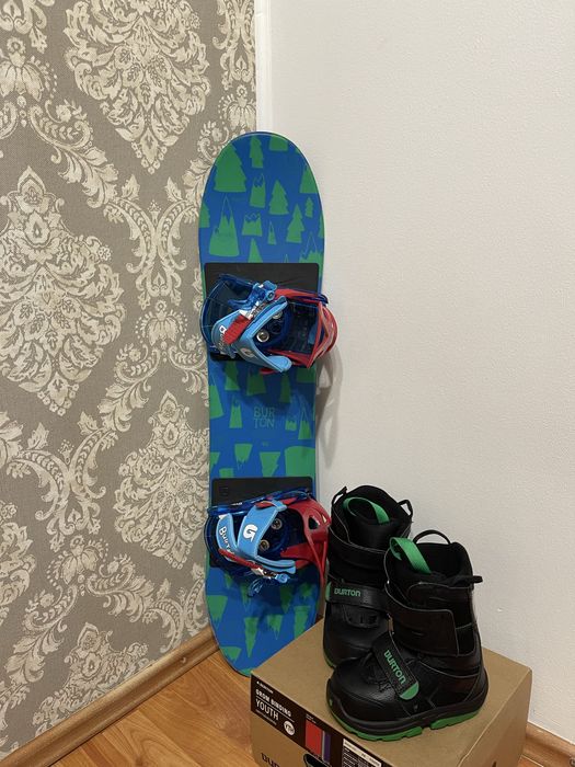 Placa snowboard 90 cm burton cu legaturi burton + boots