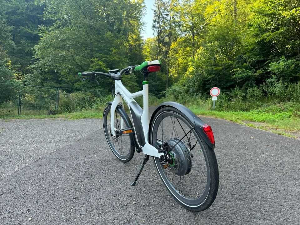 Smart-Хибриден електрически велосипед  Mercedes-Benz E-Bike