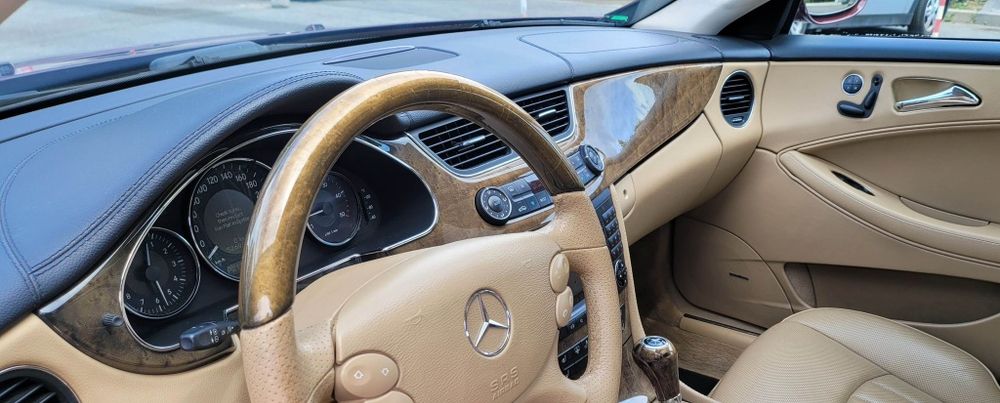 Vând Mercedes Benz Cls 320