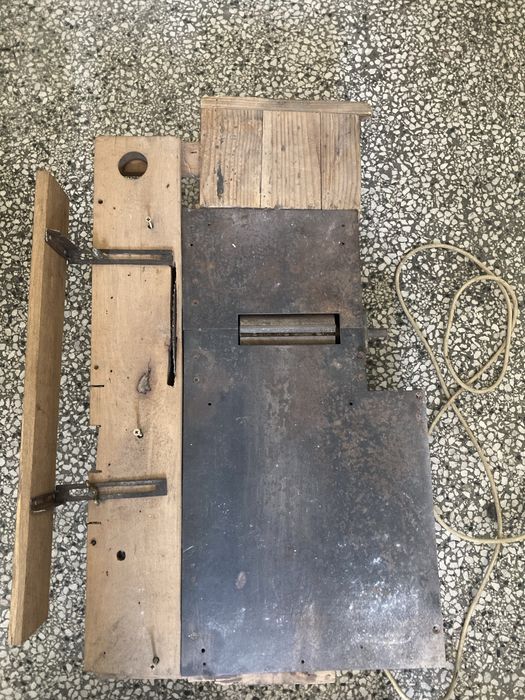 Дърводелска машина