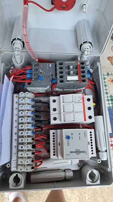 Tablou automatizare și control pompe trifazate