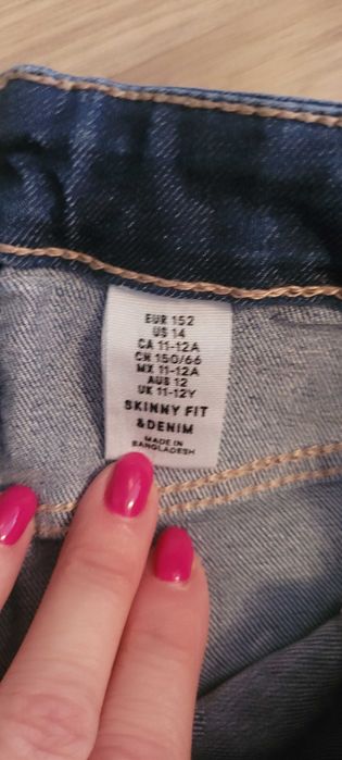 Сет от два чифта дънки Н&М за момиченце