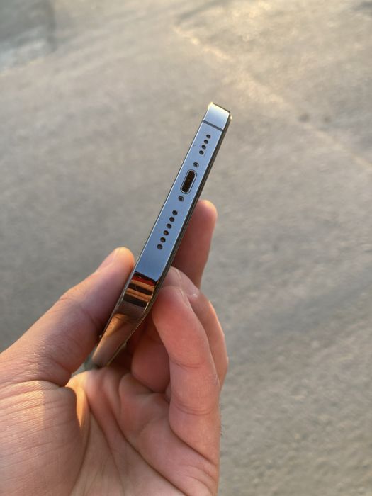 Iphone 12promax 256gb sotiladi