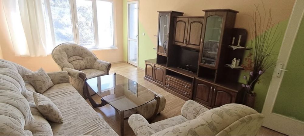 Двустаен тухлен апартамент под наем