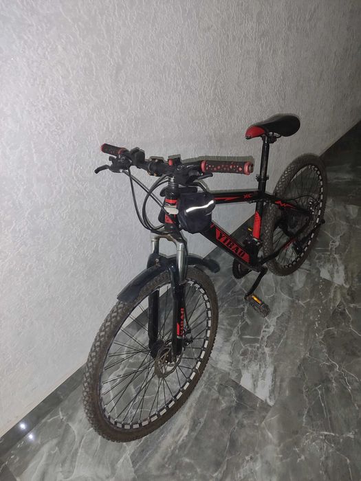 Велосипед  скоростной 7 передач сзади ,спереди 3