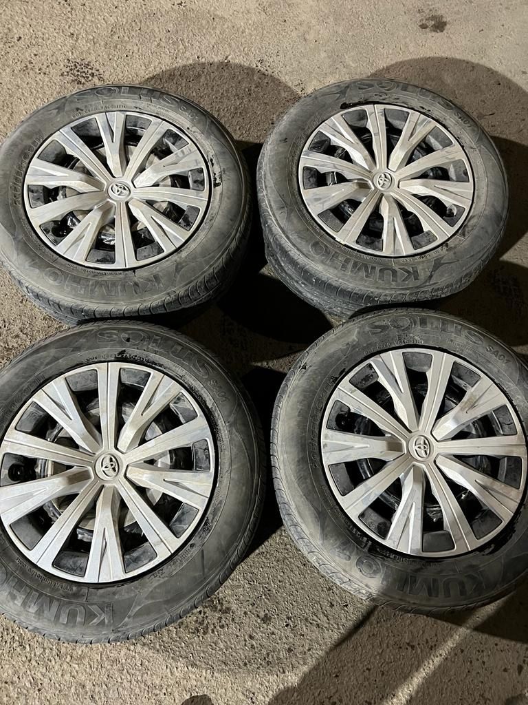 Продам летние шины Kumho 205х65х16 в на железных дисках