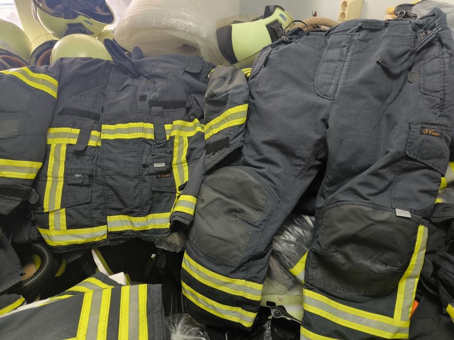 Echipament individual de protecție pompieri nomex goretex psi