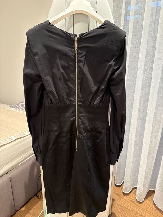 Официална рокля с голямо деколте официална рокля Elisabettа Franchi