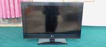 TV LG 32" Экран плоский