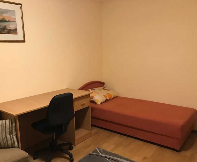 Дава се под наем Четиристаен апартамент в Пловдив, Старият град - 90 кв.м за 459 € - Снимка #5