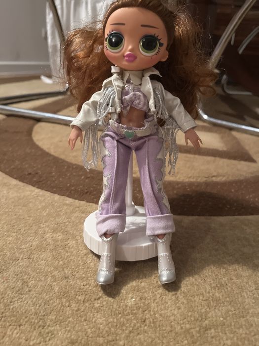 Papusa lol omg uitilizata, in stare buna