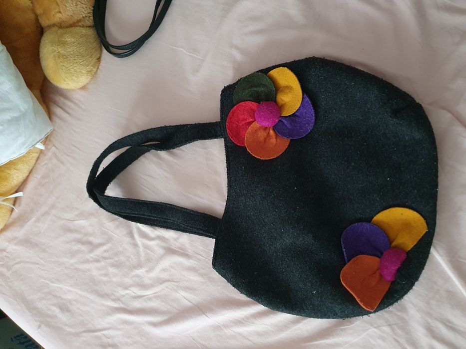 Genti dragute diverse culori