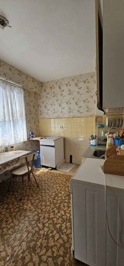 Продава се Двустаен апартамент в Бобов дол - 68 кв.м за 113 €/кв.м - Снимка #19