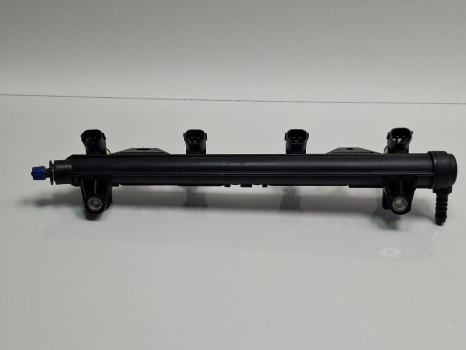 Rampa cu  injectoare SKODA FABIA 6Y2 1999 - 20081.4 16V AUA, BBY, BKY