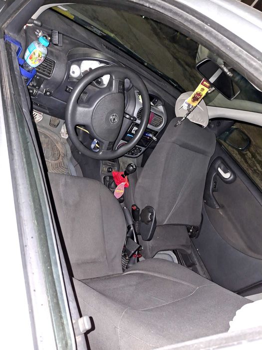 Opel corsa c 1.2 twinport