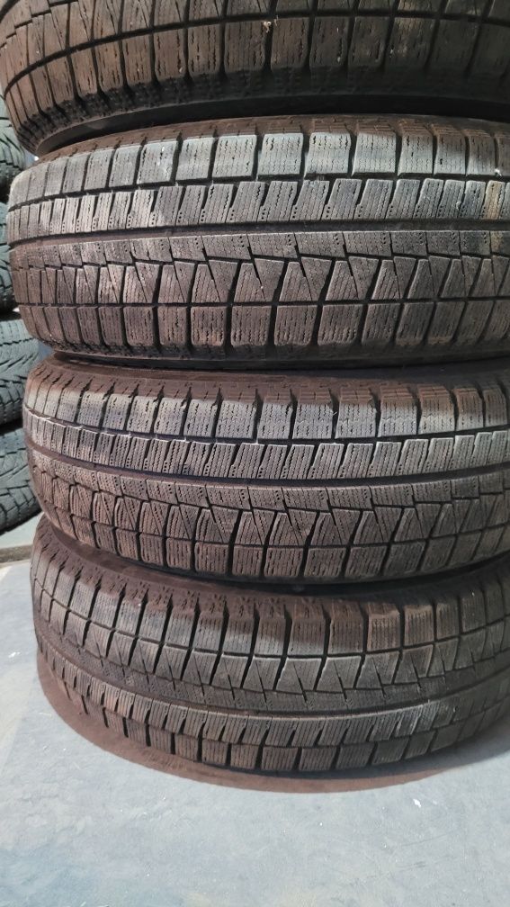 Bridgestone Blizzak 185 65 r 15 комплект шин