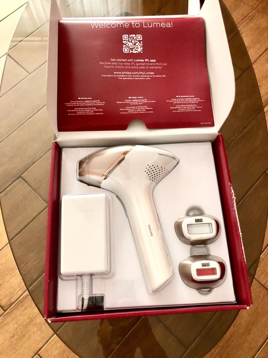 Epilator IPL 9000 Philips Lumea BRI955/00