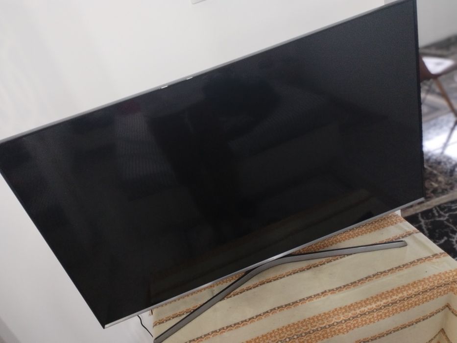 Vand tv samsung smart pentru piese