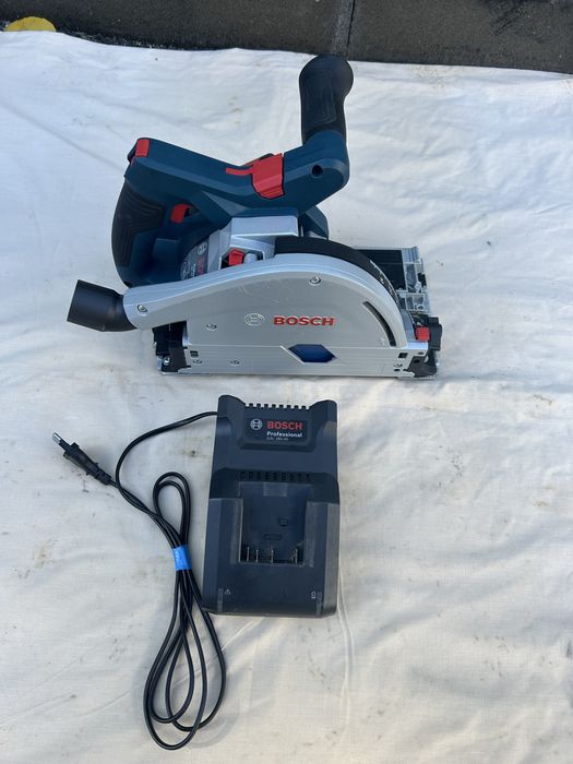 Bosch GKT 18V-52GC circular prin plonjare