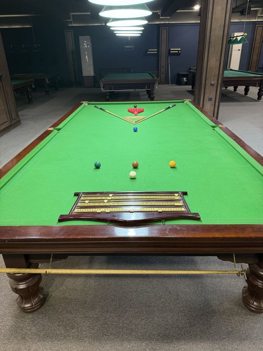 Снукер стол сотилади !!!