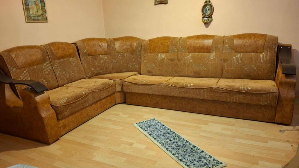 Vand coltar in stare buna