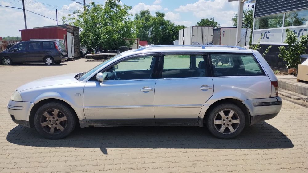 Dezmembrez Volkswagen Passat b5.5 1.9 TDI 2003